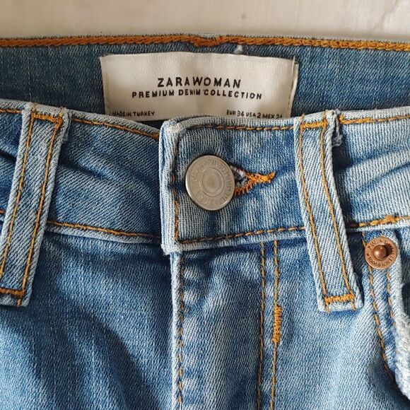 Zara Woman Premium Denim Collection Distressed Skinny Jeans Size 2 Light wash - Picture 7 of 10